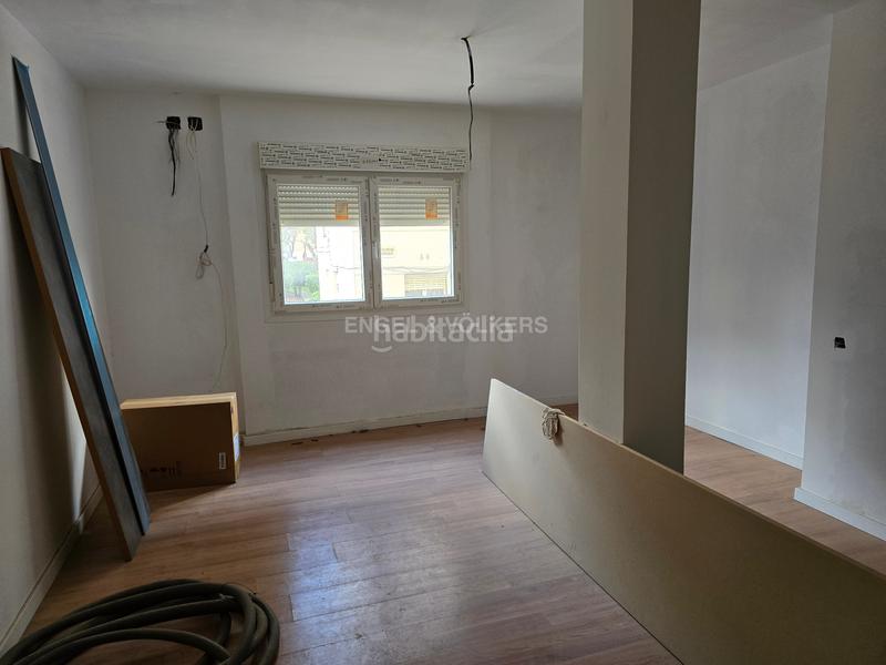 Foto a03374de-0ba7-41fd-b077-740f355fd2f7. Affitto locale commerciale in Porta Barcelona