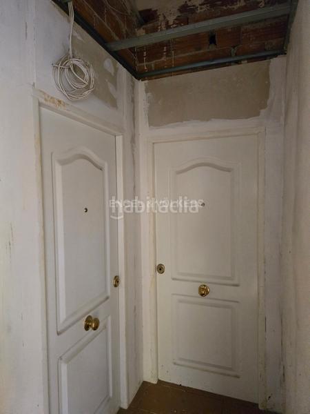 Foto 2b17fbbe-eaeb-4a37-83a6-d935022bff3e. Miete geschäftsraum in Porta Barcelona