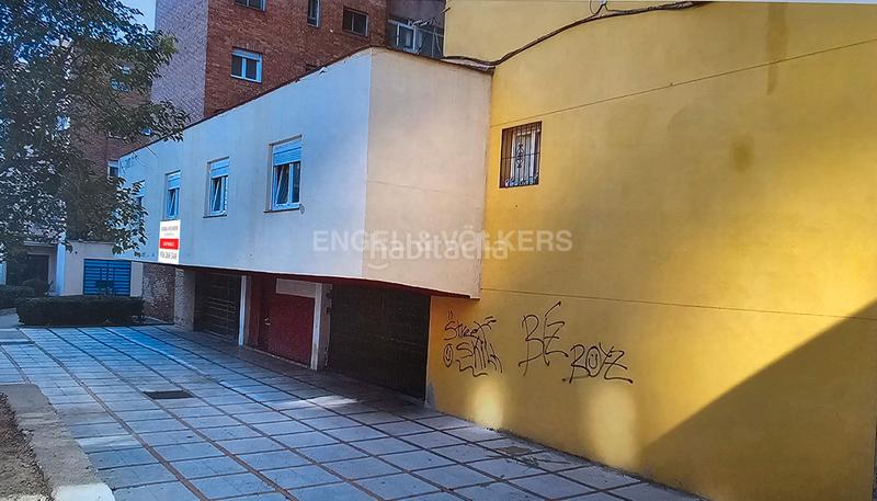 Foto 5bc5217f-c92c-497a-9dd7-221ea7cf89da. Miete geschäftsraum in Porta Barcelona