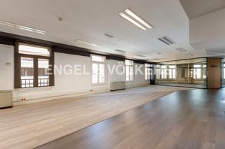 Lloguer Oficina a Dreta de l´Eixample. Oficina en alquiler av. diagonal junto p gràcia