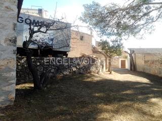 Wohngrundstück in Canyelles. Oportunidad de inversión! terreno urbano en venta en canyelles