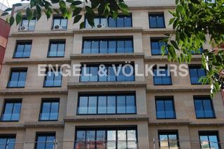 Miete Büro in Sant Ramon - Maternitat. Oficina en alquiler junto gran vía carles iii