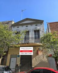 Location Édifice à Bon Pastor. Edificio para alojamiento turístico en barcelona
