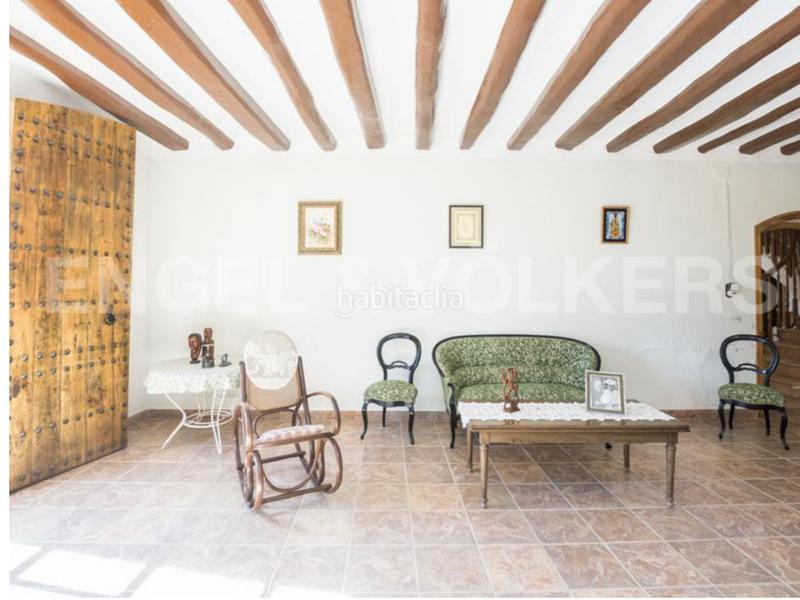 Foto 2e628d3c-8cd9-46fc-b933-19731daff274. Edificio masía de 1.300 m2 en Castellbisbal