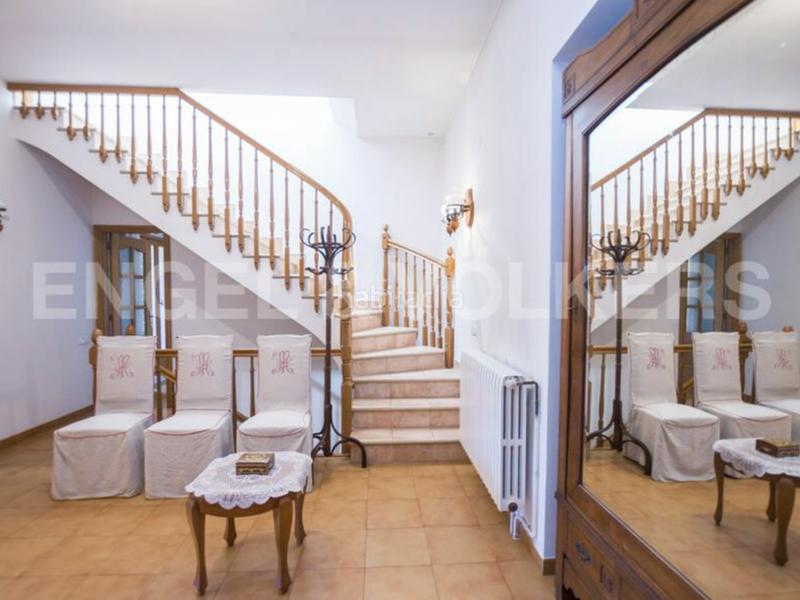 Foto 440fff3b-94c2-4e62-8e59-03f52d034de7. Edificio masía de 1.300 m2 en Castellbisbal