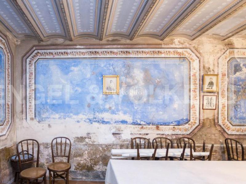 Foto a2f9e1f3-68fc-470f-8448-61e80c236326. Edificio masía de 1.300 m2 en Castellbisbal