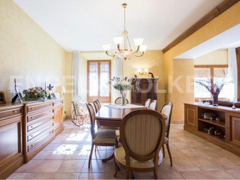 Foto c55abb6c-9556-47e2-b342-400d19d181c2. Edificio masía de 1.300 m2 en Castellbisbal