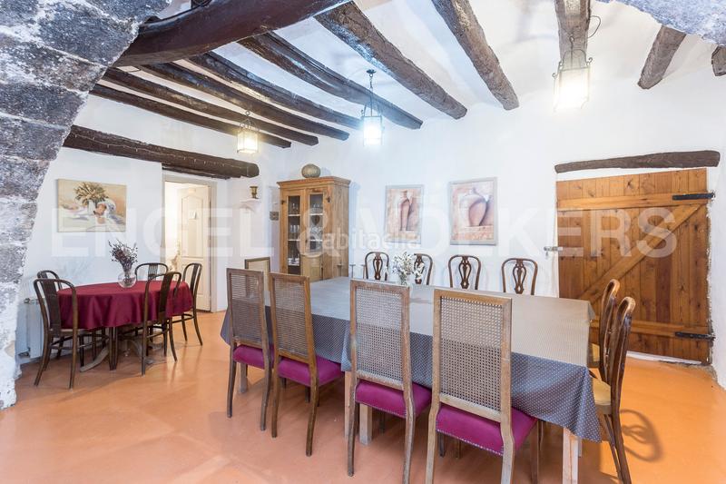 Foto 525c510f-3233-4228-9f4f-7b1337533abc. Edifici a Subirats