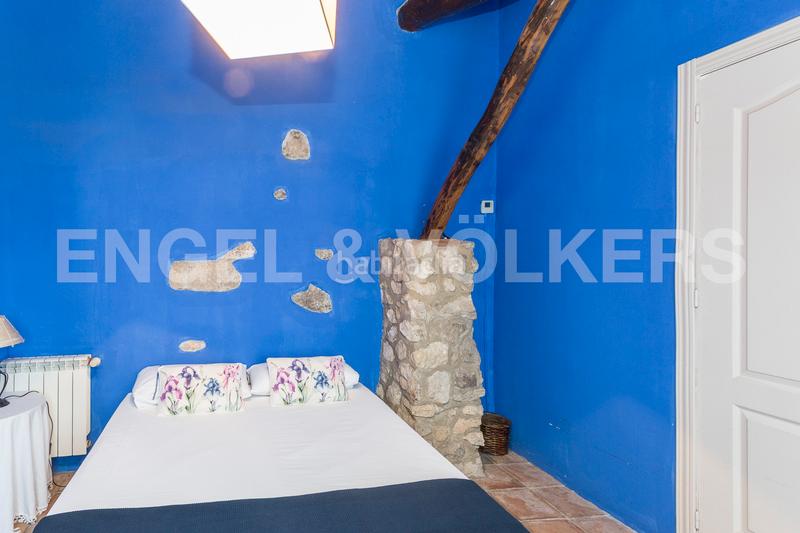 Foto 539e7fe9-d731-436d-af54-314041f801ad. Edifici a Subirats