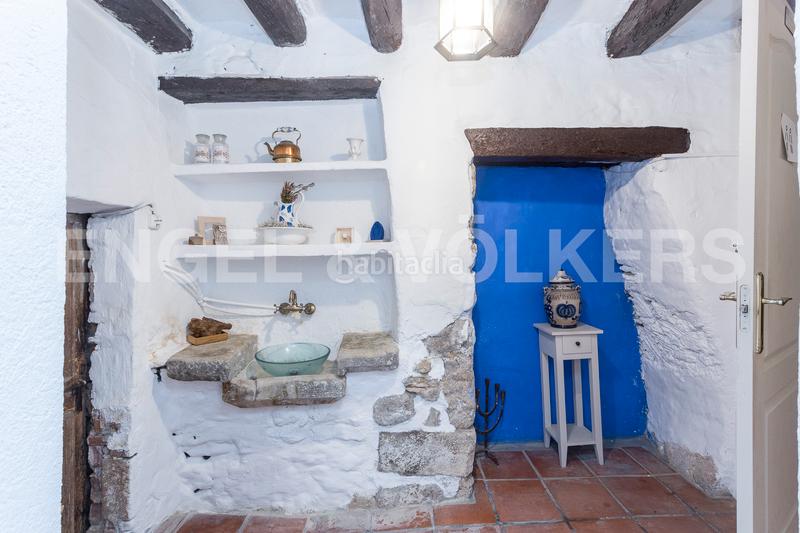 Foto 97f910cf-70b4-401d-8e58-36937d1bf19b. Edifici a Subirats