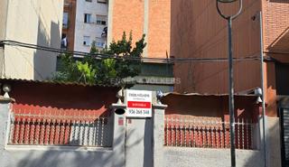 Location Local commercial à El Raval. Casas a reformar para rent 2 rent