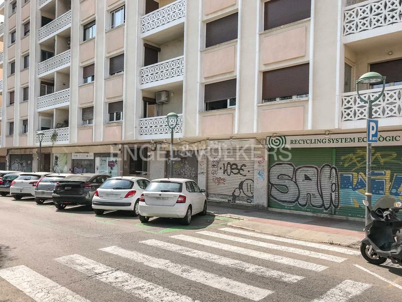 Foto 3d122895-a7f8-424a-a5ef-511899800322. Local comercial  oportunidad para inversores en Tarragona