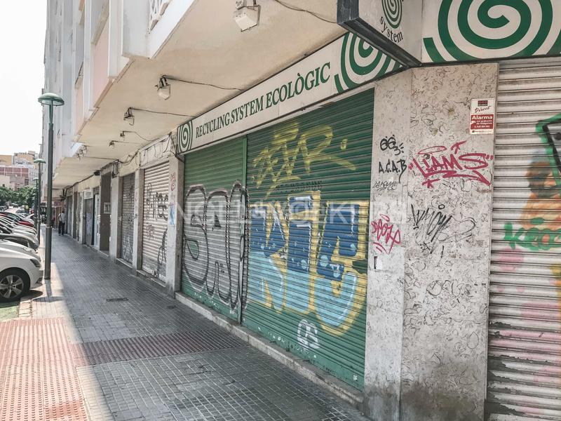 Foto dbec549d-1d58-42d0-9697-f72102e4bdb4. Local comercial  oportunidad para inversores en Tarragona