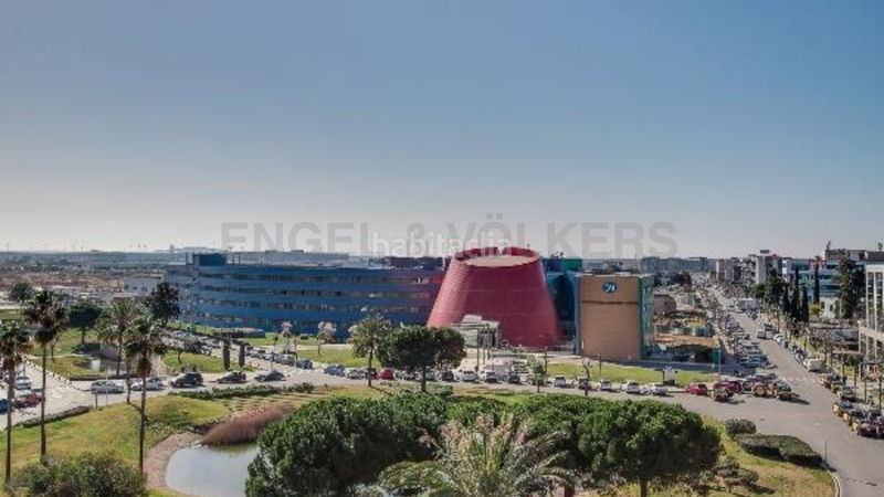Foto e672ce4a-8ef9-4898-bed7-6a54a71761e5. Miete büro mit parking in Zona Industrial Prat de Llobregat (El)
