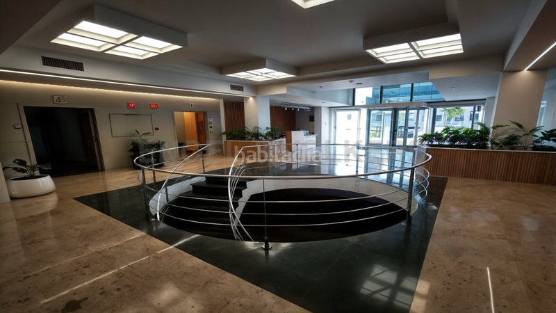 Foto bd63d3f1-f674-4dec-ba87-64cfdfd779fe. Rent office space with parking in Zona Industrial Prat de Llobregat (El)