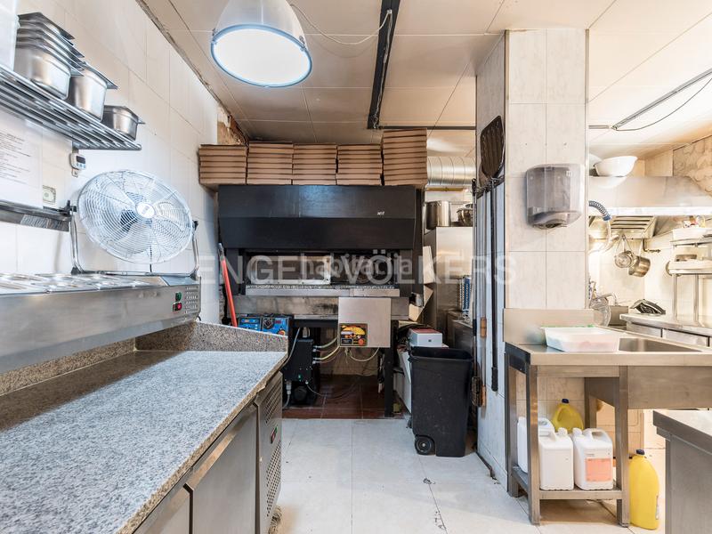 Foto 18aabe96-b21b-4d63-9f81-cbaa1a890654. Local commercial dans Sagrada Família Barcelona