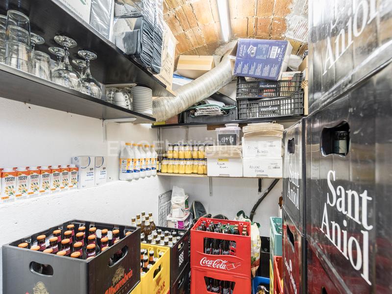 Foto 28d2b7dc-9c3e-4bc6-a15d-db0e72482087. Local commercial dans Sagrada Família Barcelona