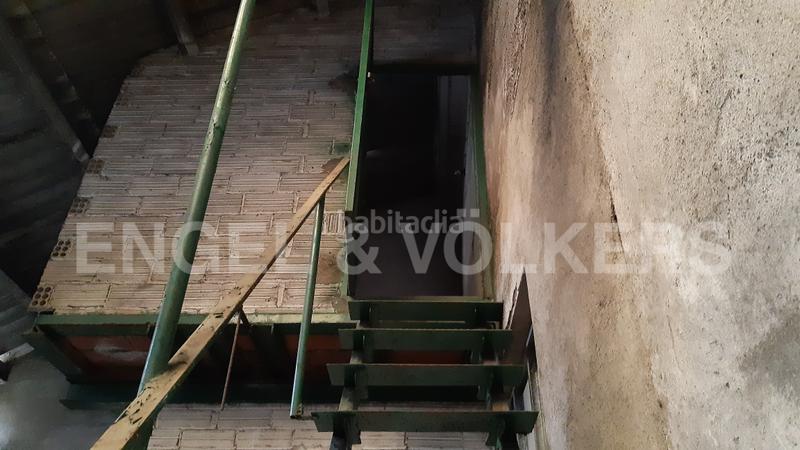 Foto 094a9fdb-fd38-4320-93a7-bdc75cd7b50c. Wohngrundstück in Barri Antic Manresa