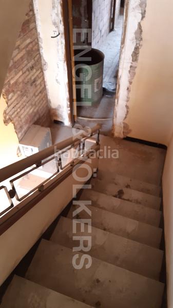 Foto 3e91f5c9-9cef-4b2d-a621-e8667d455cc9. Wohngrundstück in Barri Antic Manresa