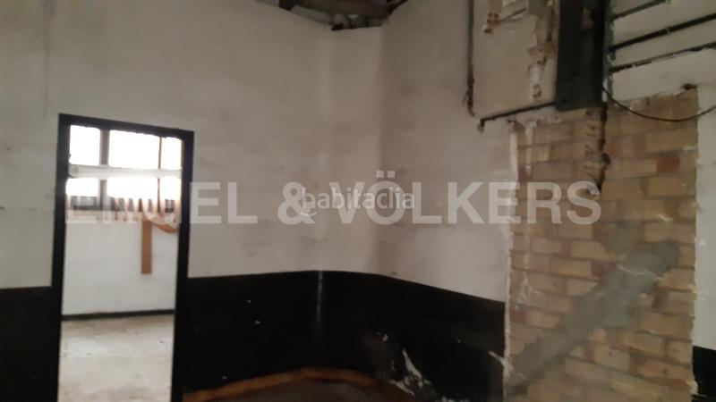 Foto 7e7c79c7-406d-4245-932d-02fb24474efd. Wohngrundstück in Barri Antic Manresa