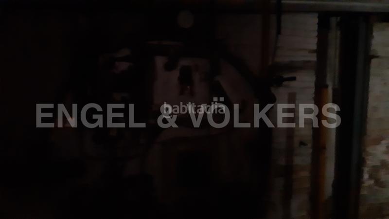 Foto a0786276-2233-4ab7-8bb9-4fc6083d5e16. Wohngrundstück in Barri Antic Manresa