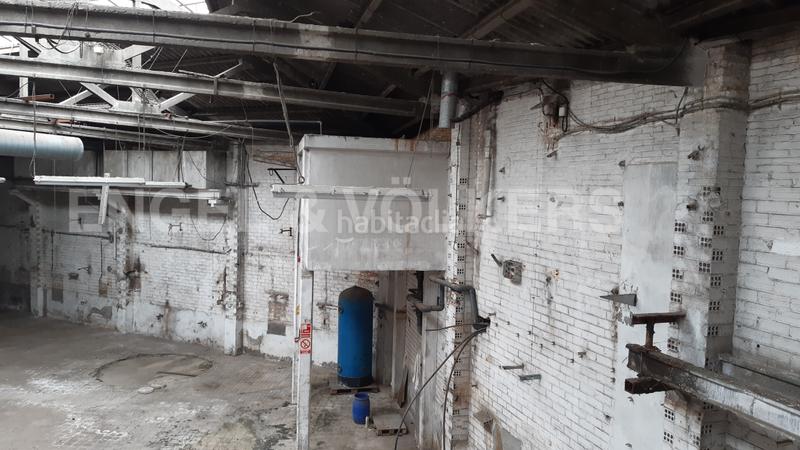 Foto b2d07bc9-2b77-4076-9382-2c90e7ad9885. Wohngrundstück in Barri Antic Manresa