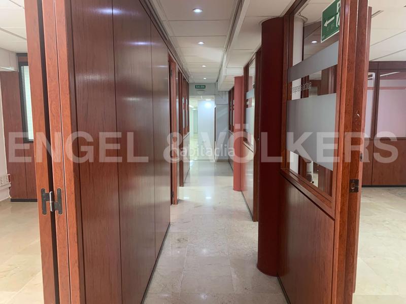 Foto 1a6ec89e-a5dc-47eb-9e74-a65608565938. Oficina a Putget - Farró Barcelona