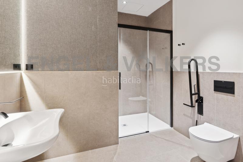 Foto 1f28eff4-37ff-47db-8a71-f23be812099b. Rent office space with parking in Diagonal Mar i el Front Marítim del Poblenou Barcelona