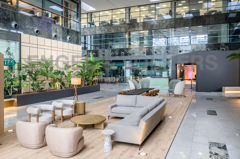 Foto aa1f4b45-94b4-47ae-b3ac-1b7d35e18a9f. Rent office space with parking in Diagonal Mar i el Front Marítim del Poblenou Barcelona