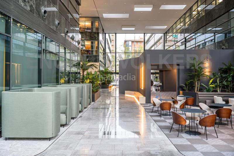 Foto b11c95c0-65d5-405a-8225-9efe681b54b4. Rent office space with parking in Diagonal Mar i el Front Marítim del Poblenou Barcelona