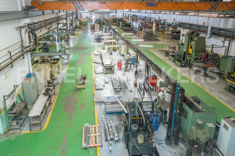 Foto b29cf465-e3cb-4b2d-97da-ea35d96c78cd. Affitto capannone industriale in Zona Industrial Barberà del Vallès