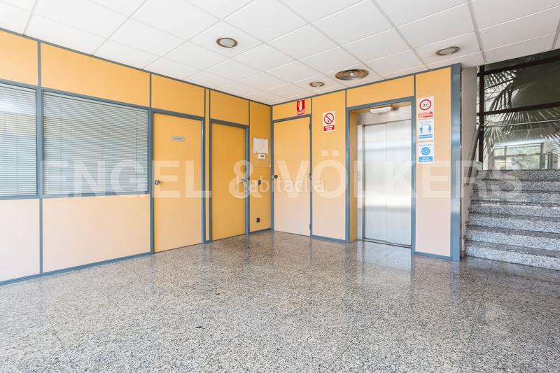 Foto 2873c595-11ae-4c7d-a5b3-613565ed1f3d. Rent industrial building in Zona Industrial Barberà del Vallès