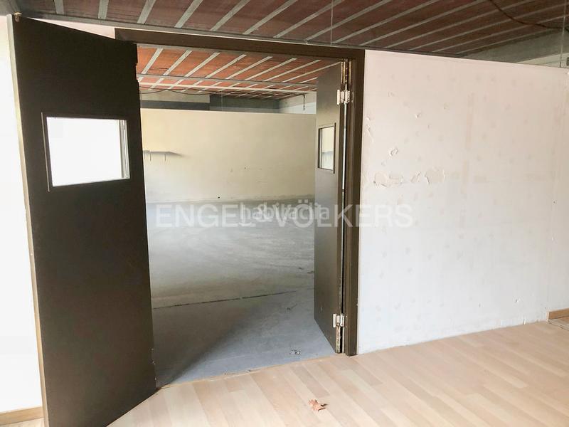 Foto 40290666-10df-4902-918b-2bd1eb7c6f78. Nave industrial nave en venta les comes, en Polígon Industrial Igualada