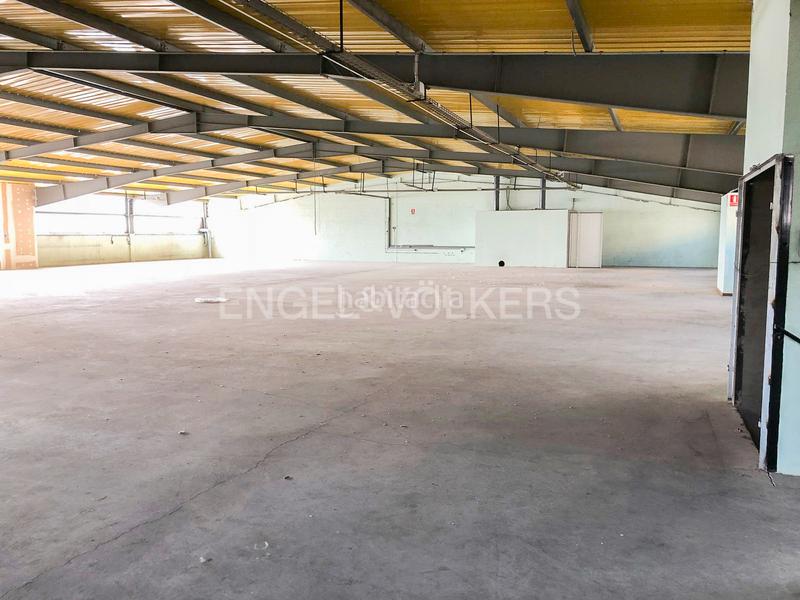 Foto 9b7a5b96-e190-47c2-a610-7fa515097087. Nave industrial nave en venta les comes, en Polígon Industrial Igualada