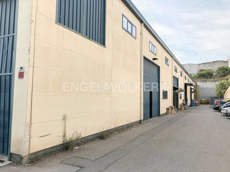 Foto c24a77e8-9c49-4307-b965-f51871b26a1f. Nave industrial nave en venta les comes, en Polígon Industrial Igualada