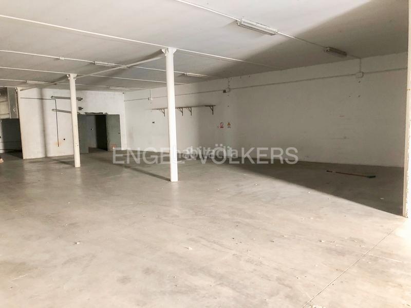 Foto e2f36a0c-cdfa-4261-a9c7-201b231df196. Nave industrial nave en venta les comes, en Polígon Industrial Igualada