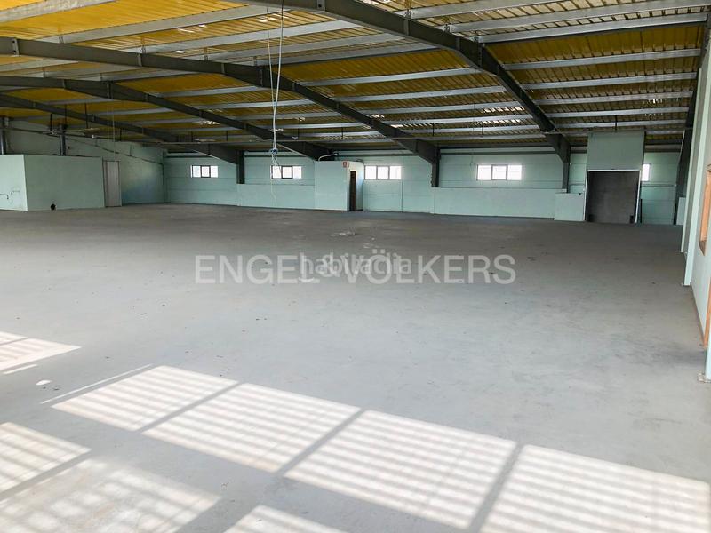 Foto fc3a1126-41cb-42f4-acb5-cc6f47bb42fd. Nave industrial nave en venta les comes, en Polígon Industrial Igualada