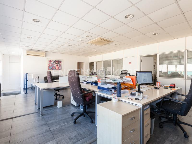 Foto 0e3a4d5e-f5d3-42c8-ae0a-d90255dc2310. Nau industrial a Monistrol de Montserrat