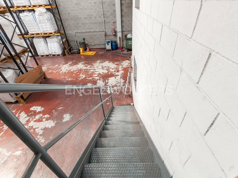 Foto 2c0ce352-68e2-4a06-9d5a-f8c7401ddd87. Nau industrial a Monistrol de Montserrat