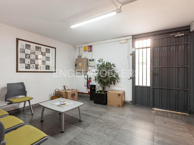 Foto ba6d43c9-54b3-4a14-a740-d9637d87e2dd. Nau industrial a Monistrol de Montserrat