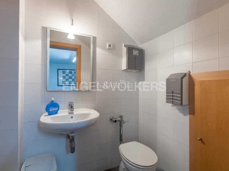 Foto c086ca3d-8157-49ad-a750-0bf709e72e63. Nau industrial a Monistrol de Montserrat