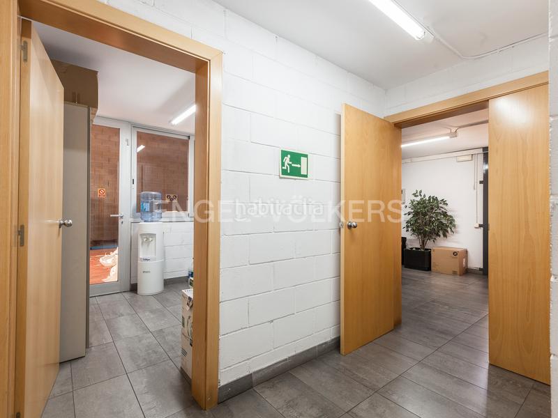 Foto c5a71ccd-6c2f-4c9a-b6ad-db64d766962a. Nau industrial a Monistrol de Montserrat