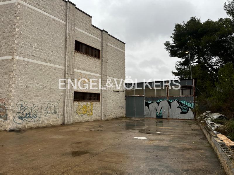 Foto 0e1cb803-08fb-4b9e-913b-47498a9f64b7. Nave industrial  en n 150 km 2.6 en Montcada i Reixac