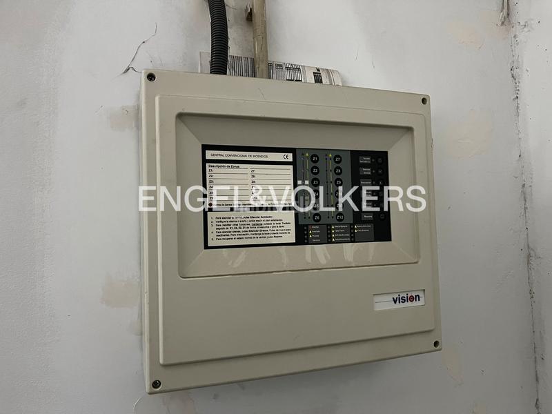 Foto 554a6b64-f9a2-4578-a41d-902f759f63d8. Nave industrial  en n 150 km 2.6 en Montcada i Reixac