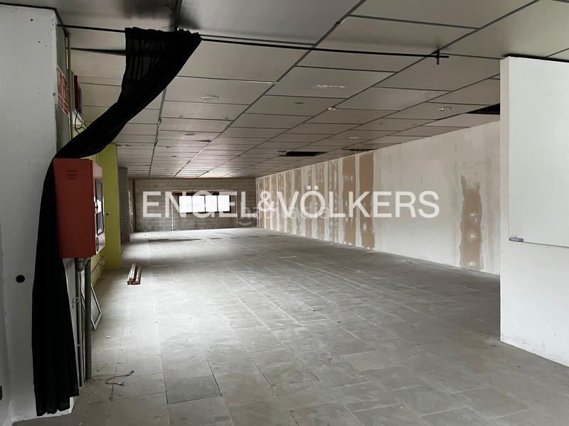 Foto a7b919fb-c708-4e62-82cc-d33b44262f93. Nave industrial  en n 150 km 2.6 en Montcada i Reixac