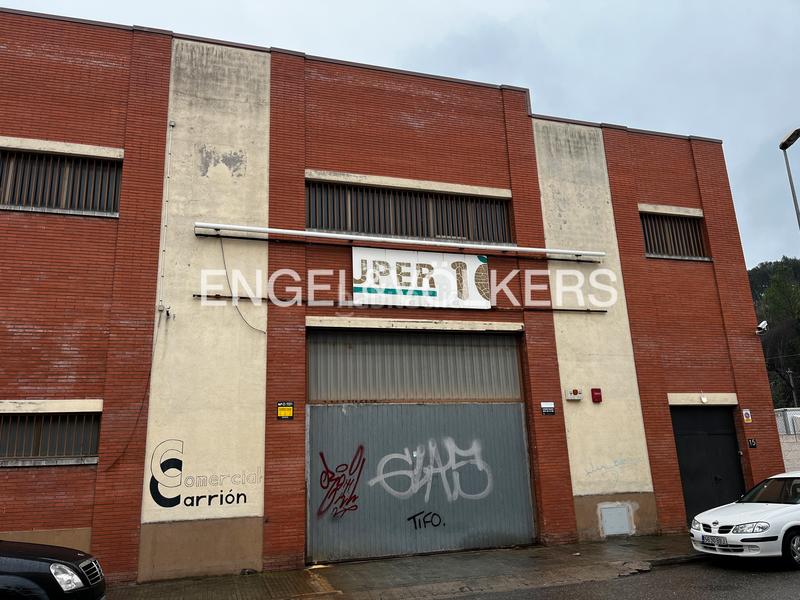 Foto cb5d123b-e01e-4467-a885-73984c6a6c15. Nave industrial  en n 150 km 2.6 en Montcada i Reixac