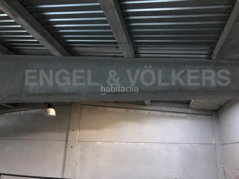 Foto ba7e7687-9e63-48c0-b910-81d01a147670. Capannone industriale in Sant Vicenç de Castellet