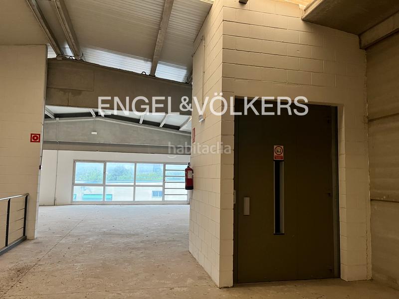 Foto 17c2b15b-8e8f-43d3-8d9a-4e5c1784221f. Bâtiment à usage industriel dans Mas Rampinyo - Montcada Nova - Carrerada Montcada i Reixac