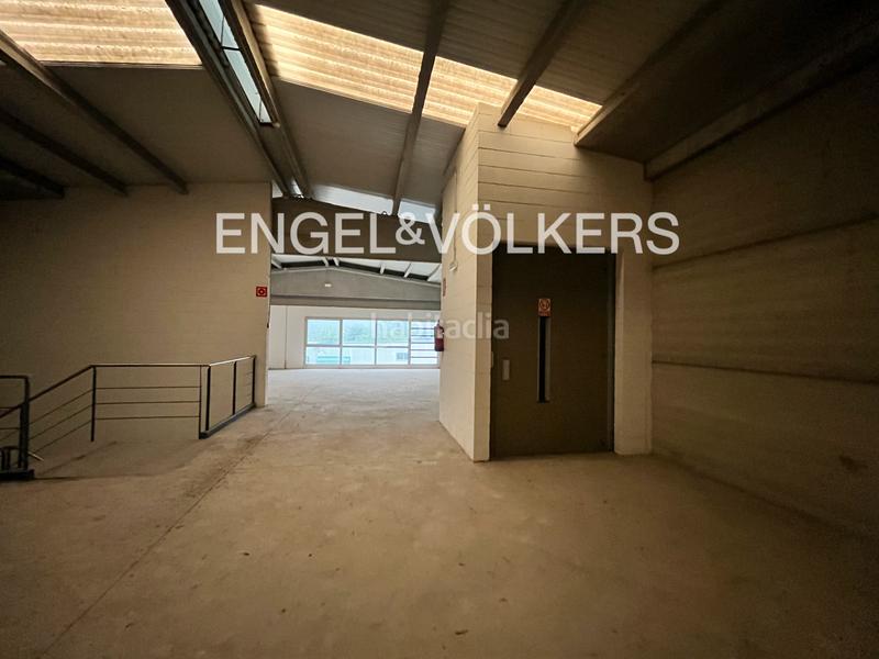 Foto a875a334-a4d6-438e-bfe1-67e2d6e9b949. Bâtiment à usage industriel dans Mas Rampinyo - Montcada Nova - Carrerada Montcada i Reixac