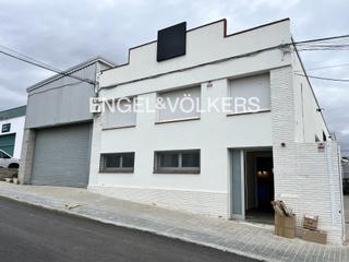 Miete Fabrikhalle in Premià de Dalt. Alquiler nave industrial en premia de dalt